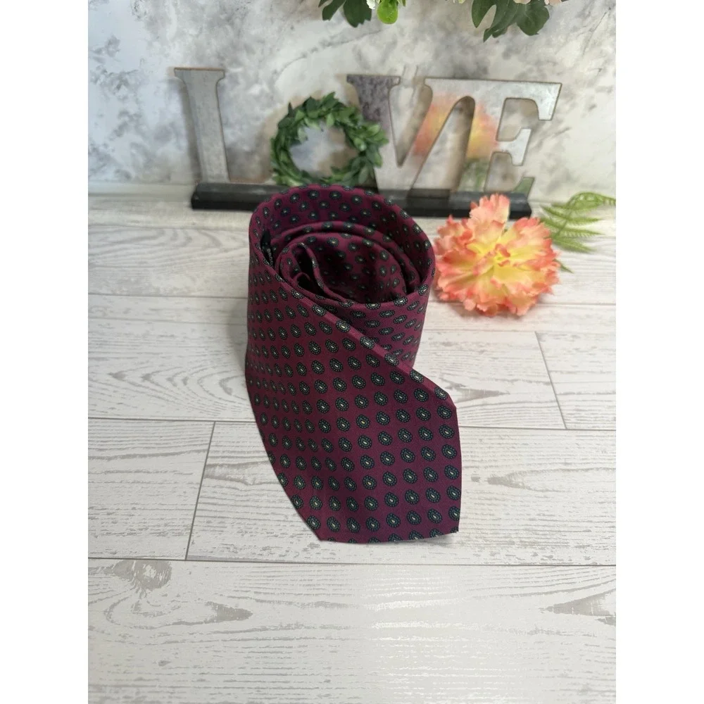 Brooks Brothers Makers Classic Tie Burgundy Paisley Blue Silk USA‎ Made 3